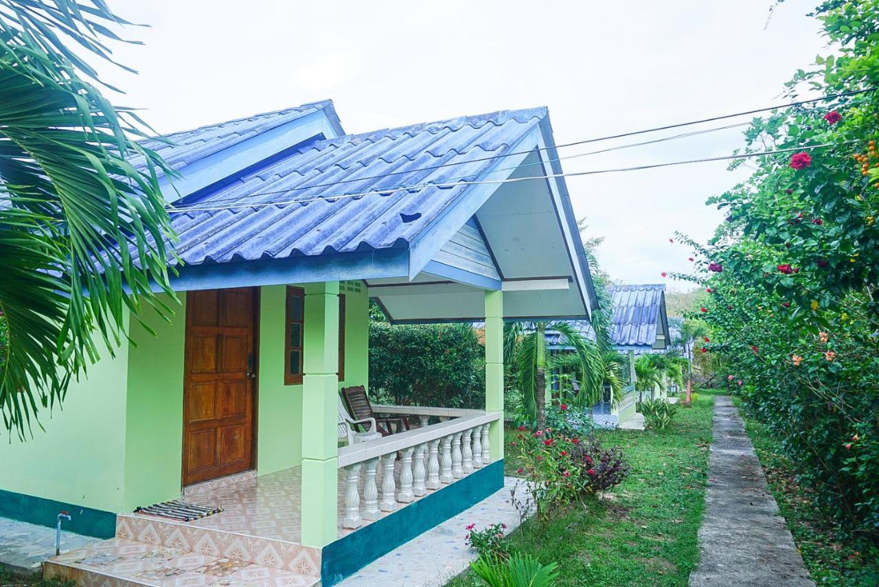 Hotel T And T House (Adults Only) Koh Phayam Exterior foto